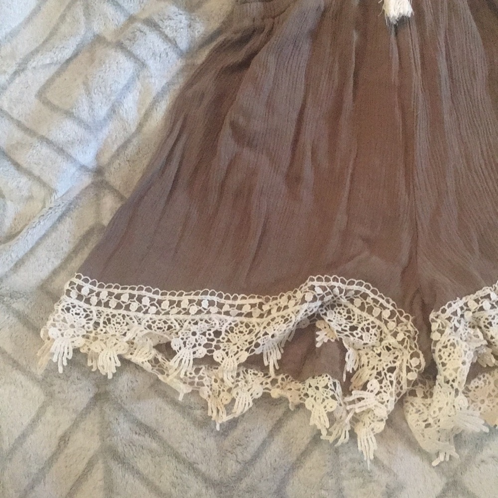 Romper - Picture 3 of 4
